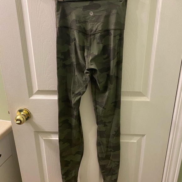 Lululemon align 28” camo - Picture 1 of 3